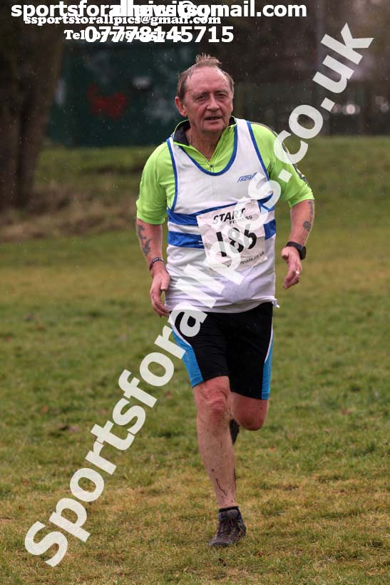 Womens 35s and over and mens 65 and over, 2018 North Eastern Masters, Darlington. Photo: David T. Hewitson/Sports for All Pics